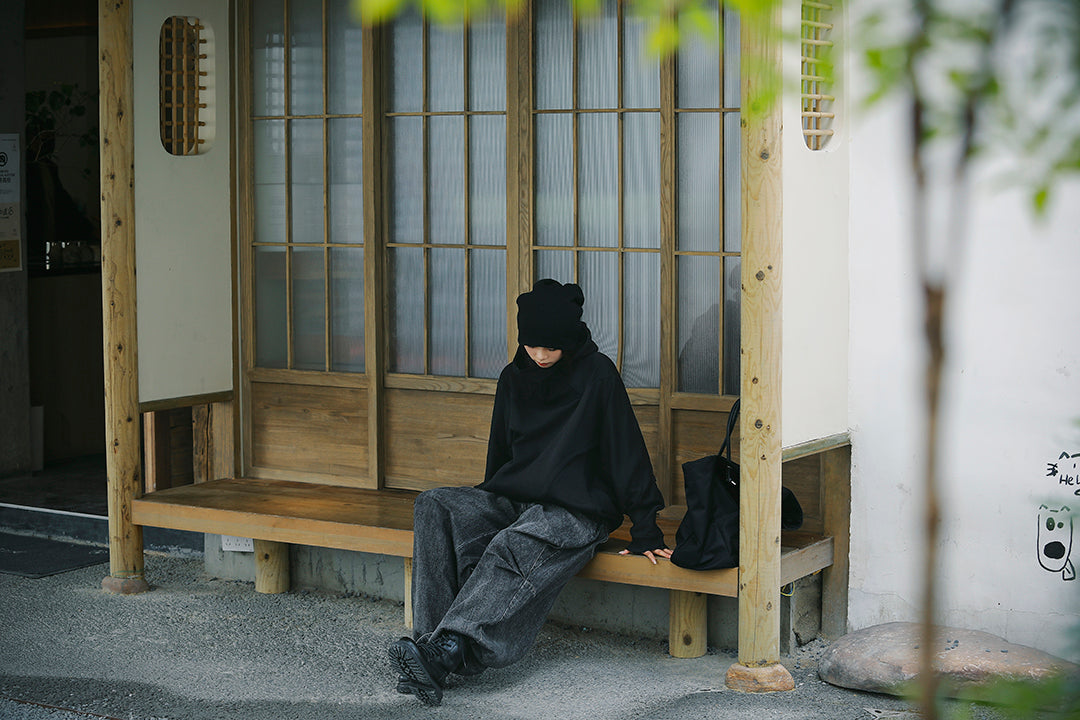 ブラックバットスウェットシャツ