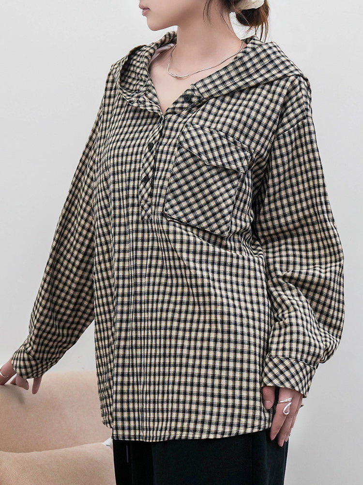 フード付きチェックシャツ