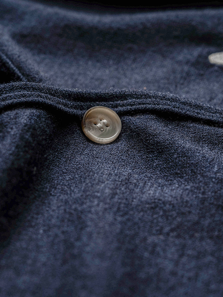 ニットカーディガン