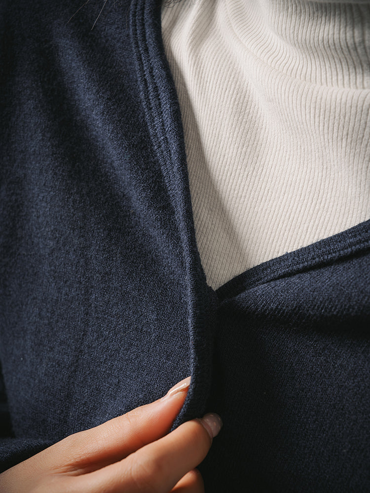 ニットカーディガン