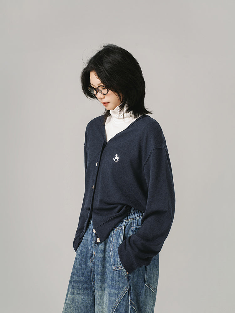 ニットカーディガン