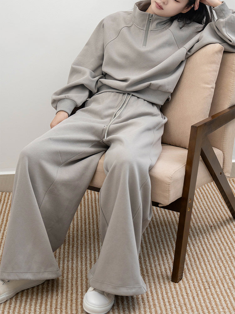 スウェット＆ワイドパンツセットアップ