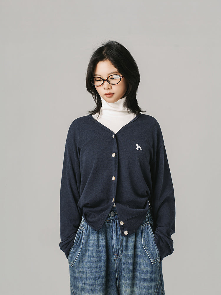 ニットカーディガン