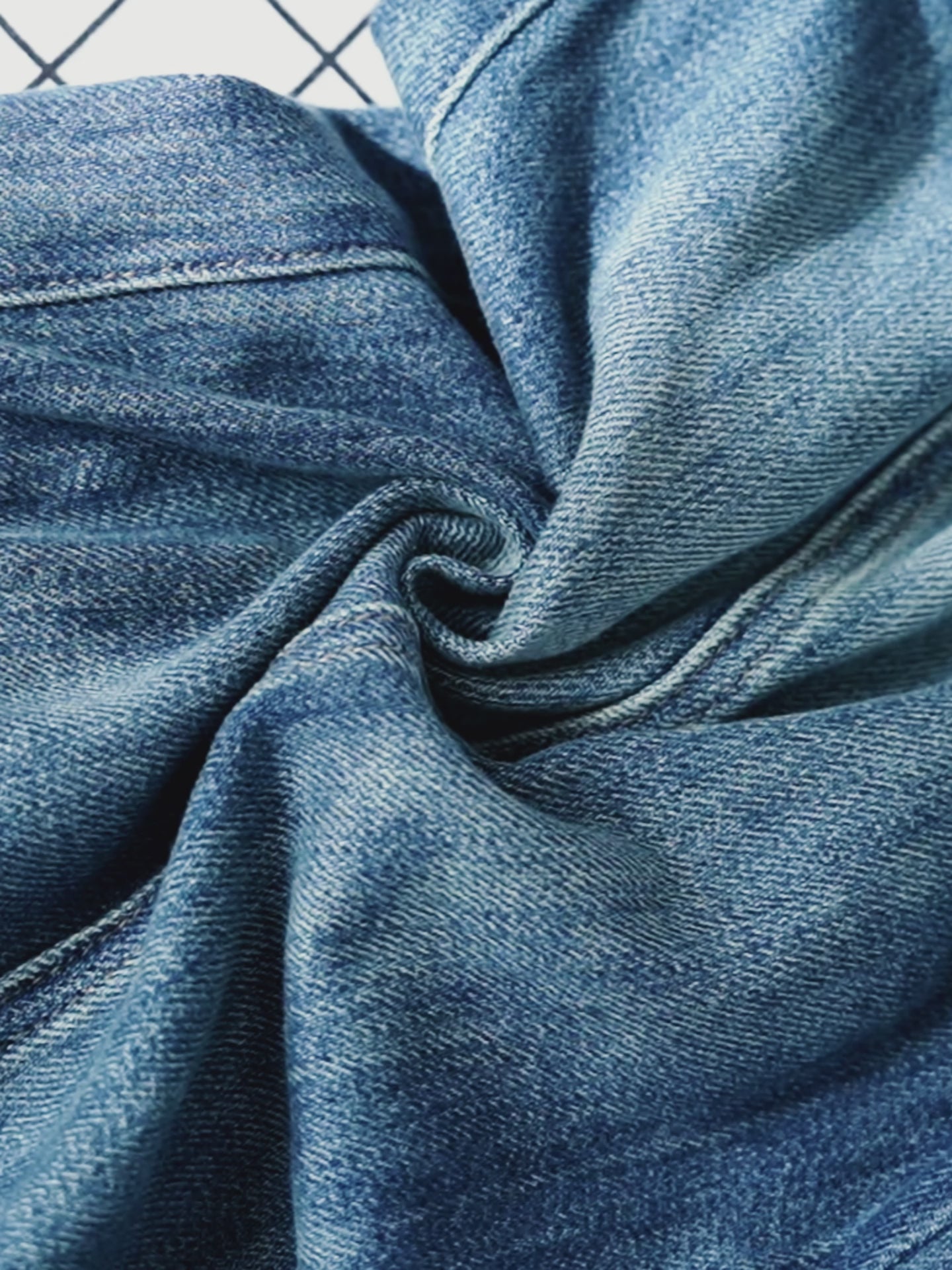 クラシックカーブデニムパンツ