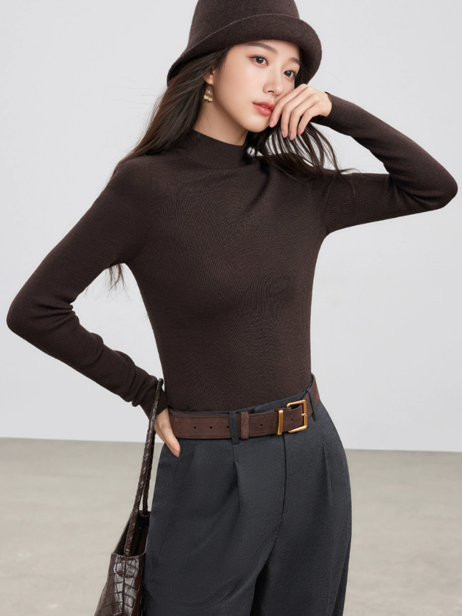 スリムニットカットソー